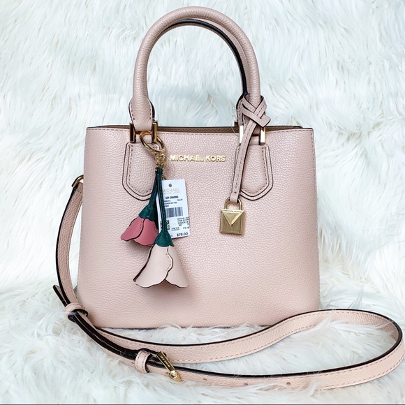 Michael Kors Handbags - 💥SALE NEW Michael Kors  Adele Messenger Bag